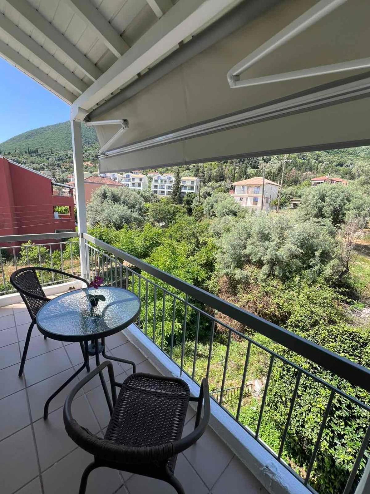 Sunshine Apartments And Rooms Никиана Экстерьер фото